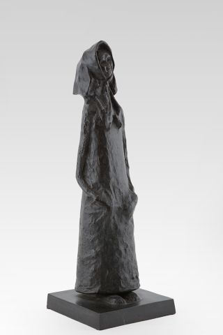 null WINANT, Alice (1928-1989)
Femme au foulard
Bronze à patine sombre
Signé sur...