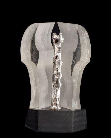 null HUET, Jacques (1932-)
Untitled
Resin and metal on wood base
Signed, dated and...