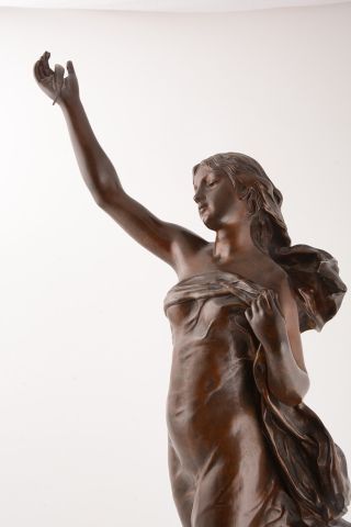 null GAUDEZ, Adrien Etienne (1845-1902)
"Étoile du matin"
Bronze with brown patina
Signed...