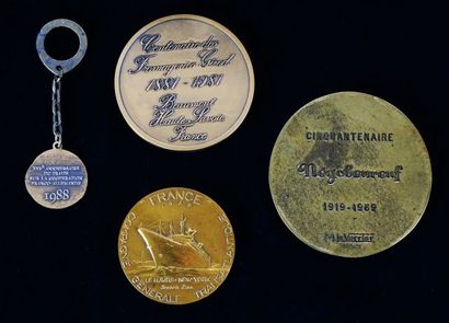 null Lot de 3 Médailles en bronze, 'France', 1962, signée J.H.Coëffin, 'Centenaire...
