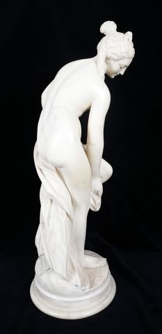 null Statue de marbre blanc,Vénus au bain, ou Baigneuse.

XIXe 



H: 76cm - 30'...