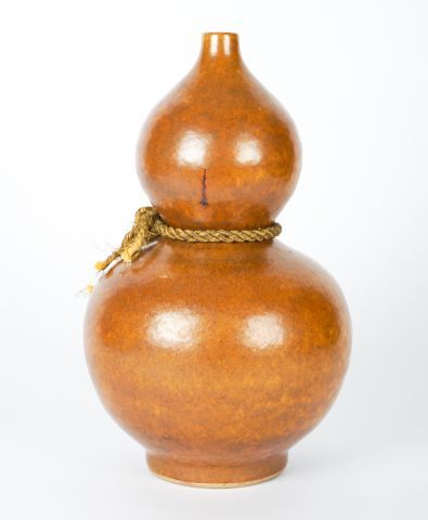 null Vase « scholar » de forme gourde en émail.

Début du XIXe siècle

19 x 19 x...