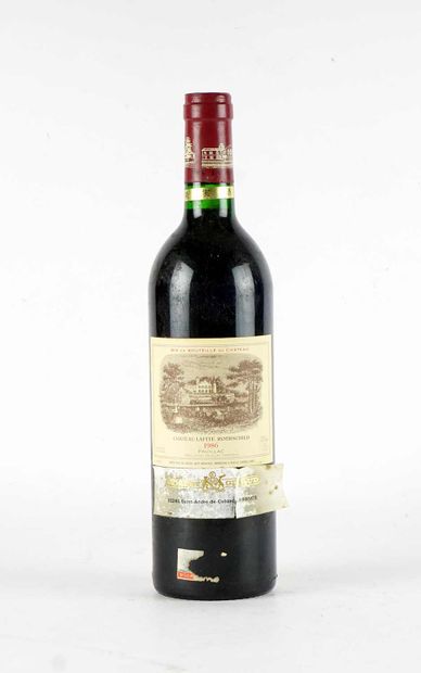 null Château Lafite Rothschild 1986
Pauillac Appellation Contrôle
Niveau A/B
1 b...