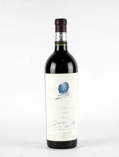 null Opus One 1986
Napa Valley
Niveau A
1 bouteille