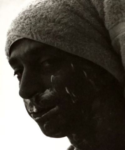 null APRIL, Raymonde (1953-)

"Black Face"

From Réservoirs Soupirs

Silver print



Provenance:...