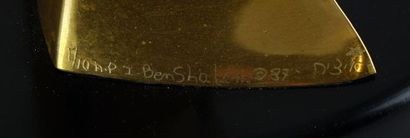null BENSHALOM, Itzik (1945-)

Sans titre - Amoureux

Bronze à patine dorée

Signé,...