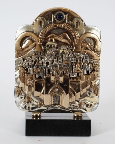 null MEISLER, Frank (1929-2018)

Jerusalem

Low relief in silver and gold metal

Signed...