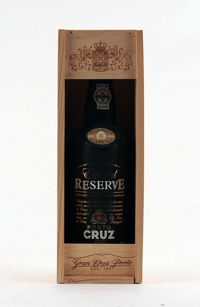 null Porto Cruz Special Reserve

Niveau A

1 bouteille

Boîte en bois d'origine