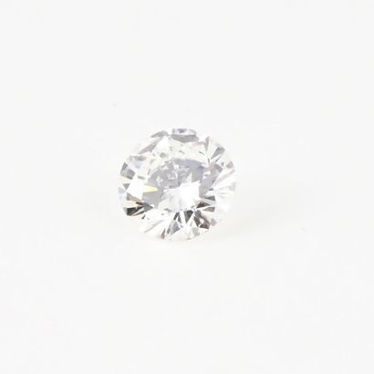 null DIAMANT / DIAMOND

Diamant de taille brillant rond pesant approximativement...