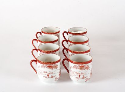 null PORCELAIN SERVICE

Modern japanese porcelain service which includes eight coffee...
