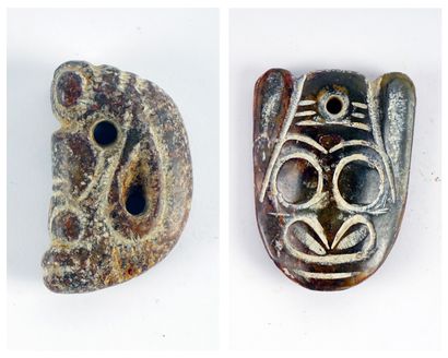 null Set of 16 archaic pendants in various hard stones, representing anthropomorphic...