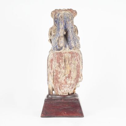 null GUANYIN

Chinese Guanyin head in polychrome wood, in the Tang style. 

Dimensions...