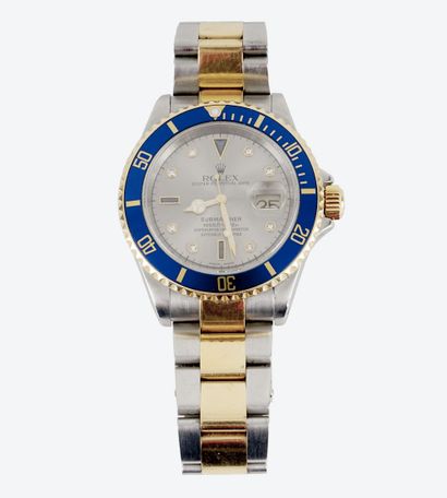 null ROLEX/ROLEX

Montre Rolex Submariner 2002 Date en acier et or 18K, cadran de...