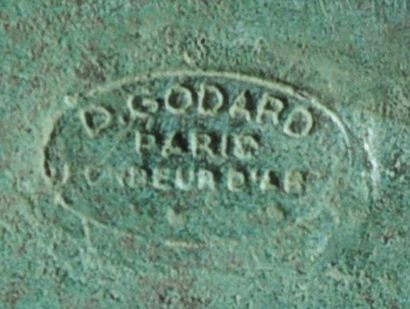 DELAMARRE, Raymond (1890-1986) David Bronze à patine verte "antique" Signé sur la...