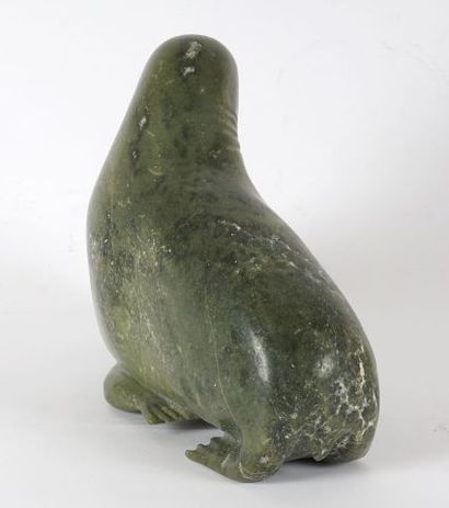 null ÉCOLE INUIT (XXe)

Maman phoque et son petit

Sculpture en pierre à savon

28x38cm...