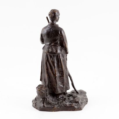null DE FOY SUZOR-COTÉ, Marc-Aurèle (1869-1937)

"Maria Chapdelaine"

Bronze à patine...