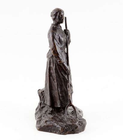 null DE FOY SUZOR-COTÉ, Marc-Aurèle (1869-1937)

"Maria Chapdelaine"

Bronze à patine...