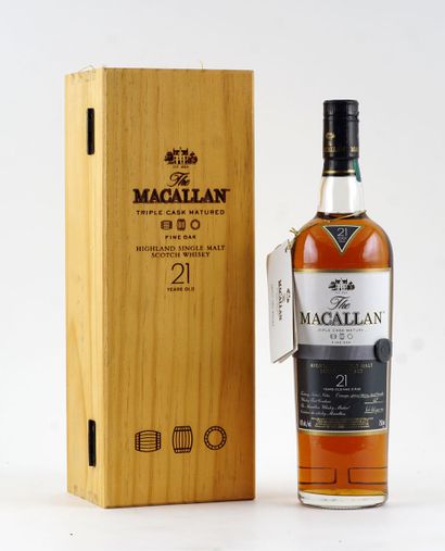 null The Macallan 21 Year Old Single Malt Scotch Whisky
Triple Cask Mature Fine Oak...