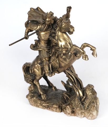null BRONZE

Statue en bronze, représentant Guandi chevauchant un cheval cabré. La...