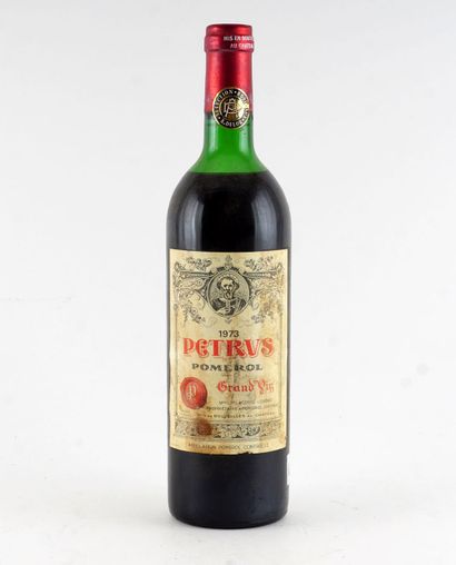 null Pétrus 1973

Pomerol Appellation Contrôlée

Niveau bas

1 bouteille