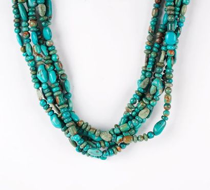 null NECKLACE TURQUOISES

Necklace made up of 6 rows of turquoise in different shapes.

Length:...
