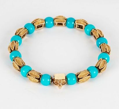 null OR TURQUOISE / GOLD TURQUOISE

Bracelet en or jaune 18K présentant une alternance...