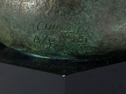  AMAYA, Armando (1935-) 
Seated nude 
Bronze with dark patina 
Signed, dated and...