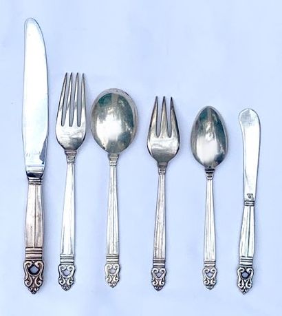 null ROYAL DANISH

Royal Danish silver cutlery set for 12 people including 12 knives,...