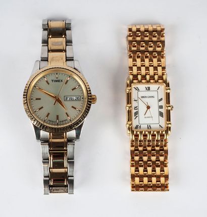 null TIMEX

Timex watch in steel, round case, champagne dial with applied baton indexes...