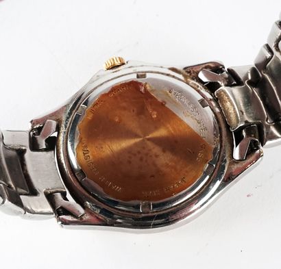 null WATCHES

Important lot of steel and metal watches, steel and leather strap.