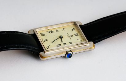 null BAUME MERCIER

Baume Mercier Geneve watch, rectangular plated case, white dial,...