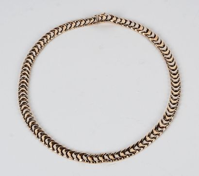 10K GOLD

10K yellow gold necklace.

Gross...