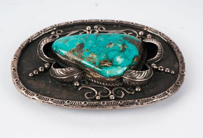 null SILVER TURQUOISE

Navajo Silver belt buckle decorated with a turquoise of 4.7...