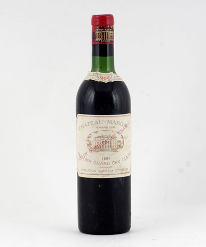  Château Margaux 1961 
Margaux Appellation Contrôlée 
Niveau B/C 
1 bouteille