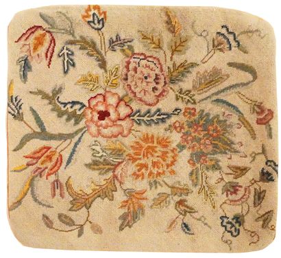 null Suite of three cushion cover tapestries, two from Aubusson with country decor...