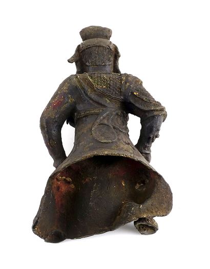 null GUANDI

Sujet en bronze, représentant Guandi assis, vêtu de son armure. 

Chine,...