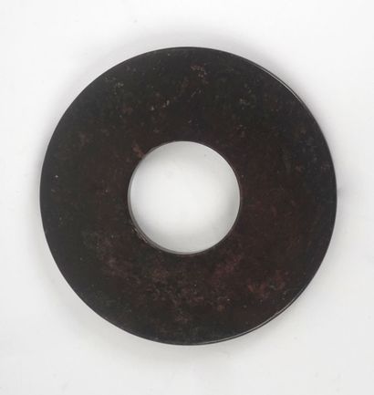 null CHINE / CHINA

Stone ritual ring of the Red Hill Culture type, China.



Diameter...