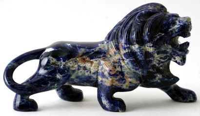 null SODALITE

Pair of lions in sodalite. 

China, around 1950.



Length : 14cm...
