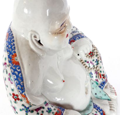 null BOUDDHA / BUDDHA

Statuette en porcelaine représentant le Bouddha. Chine, XXe...