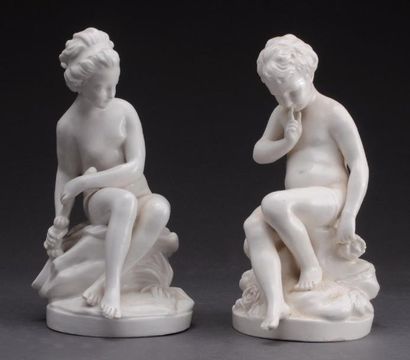 D'APRÈS FALCONET-Capo di Monte Figures de l'Amour et de Diane enfant en porcelaine,...