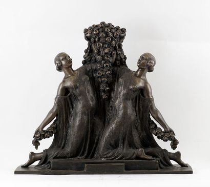 null GUIRANDE, J.D. (Joe DESCOMPS, dit) (1869-1950)

Pomone

Bronze with patina

Signed...