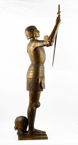 null CARLES, Antonin Jean Paul (1851-1919)

Jeanne d'Arc prétant serment

Bronze...