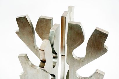 null FORTIER, Ivanohé (1936-) 

Untitled

Aluminum sculpture

Signed and numbered...