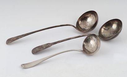 null QUEBEC XIX CENTURY / 19th CENTURY





Set of three hallmarked silver ladles.

Silversmith...