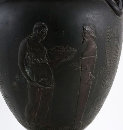 null 
NÉO-GREC









Vase en fonte dans le style de la Grèce Antique, à décor...