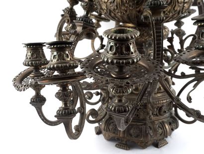 null 
BRONZE











Bronze candelabra decorated with faces, fruits, rockeries,...