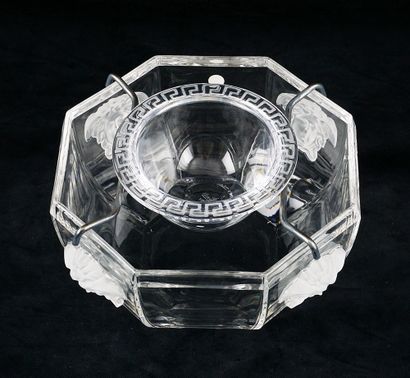 null VERSACE 

Caviar bowl model Medusa Lumière. Octagonal ice cube bowl in Rosenthal...