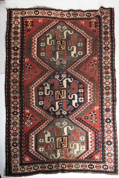 Cloudband Kazak oriental rug

Wool on wool

Circa...