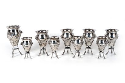 null Set of nine sterling silver goblets including 4 small (H: 10,5cm - 4,25''),...