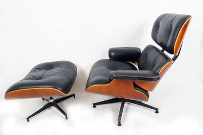 null Lougne Chair Ottoman by CHARLES and RAY EAMES for HERMAN MILLER; rosewood and...